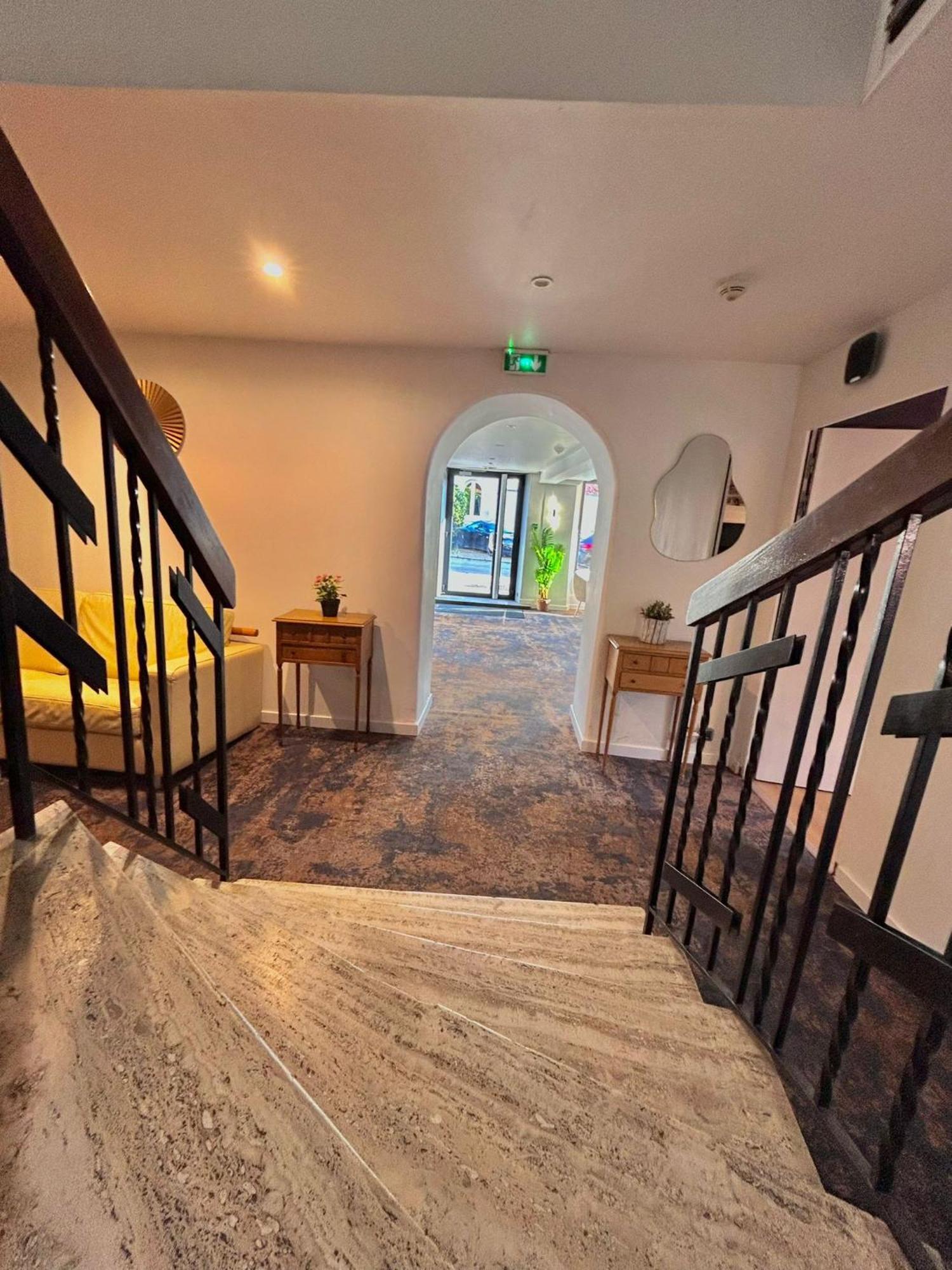 Thoiry Etoile Lodge エクステリア 写真